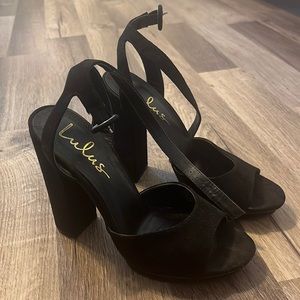 Women’s heels - size 7